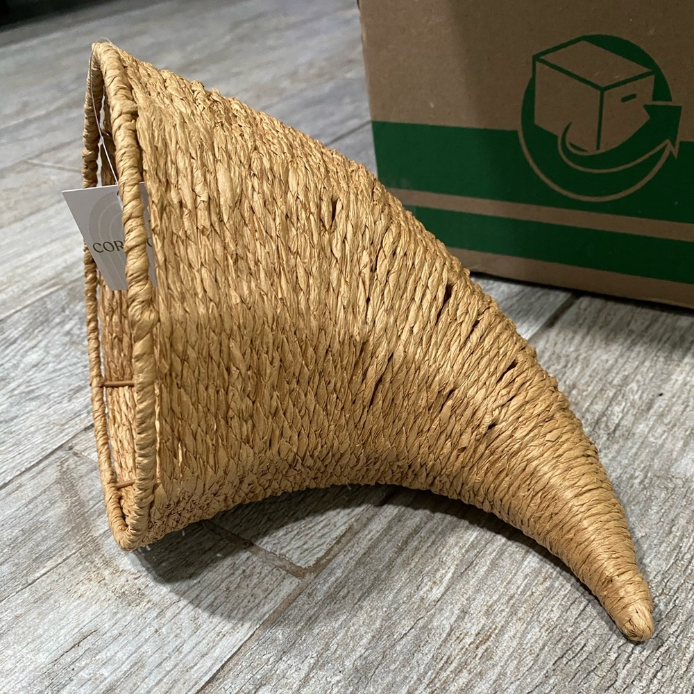 Cornucopia with small fillers (M75)